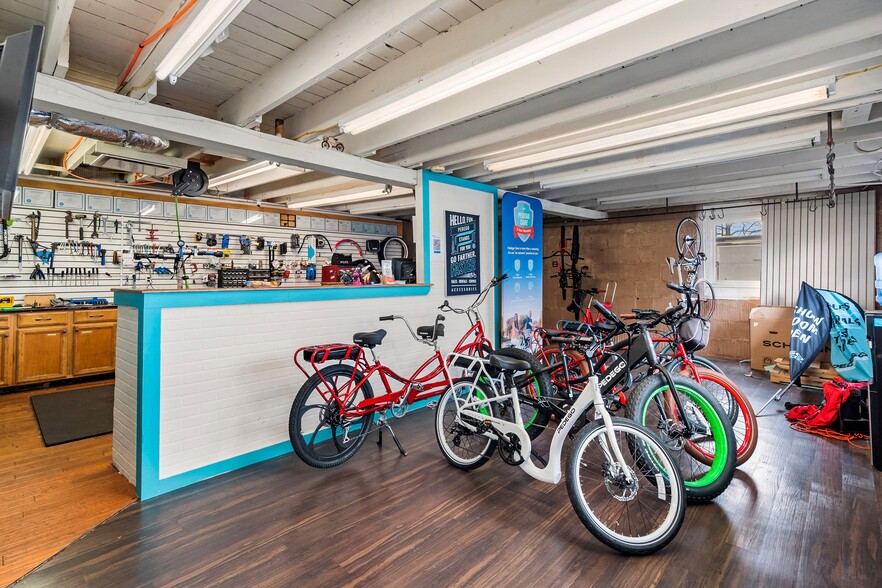 More Photos Of 239 State Route 79, Marlboro General Retail For Sale