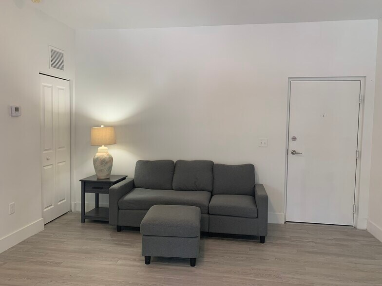 More Photos Of 751 NW 1st St, Miami Apartments For Sale