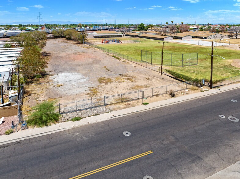 More Photos Of 5556 W Grand Ave, Glendale Land For Sale
