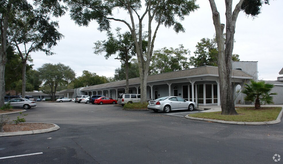 More Photos Of 3926-3932 San Jose Park Dr, Jacksonville Unknown For Lease