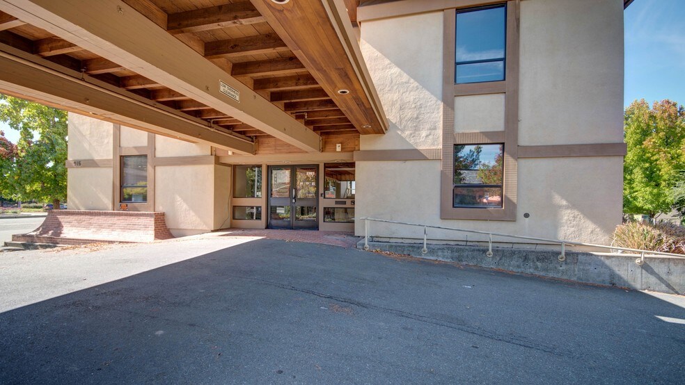 More Photos Of 915 Diablo Ave, Novato Office For Sale