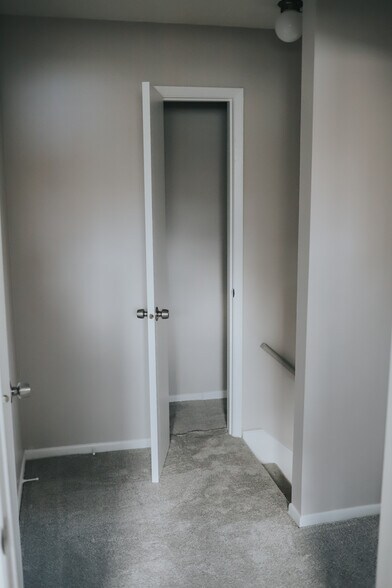More Photos Of 419 W Main, Du Quoin Multifamily For Sale