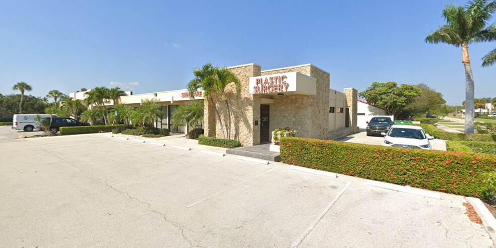 Primary Photo Of 4799 N Federal Hwy, Boca Raton Medical For Lease