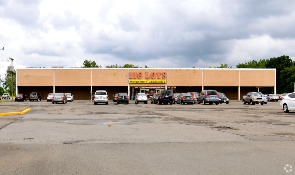 More Photos Of 1166 Central Ave, Dunkirk Unknown For Lease