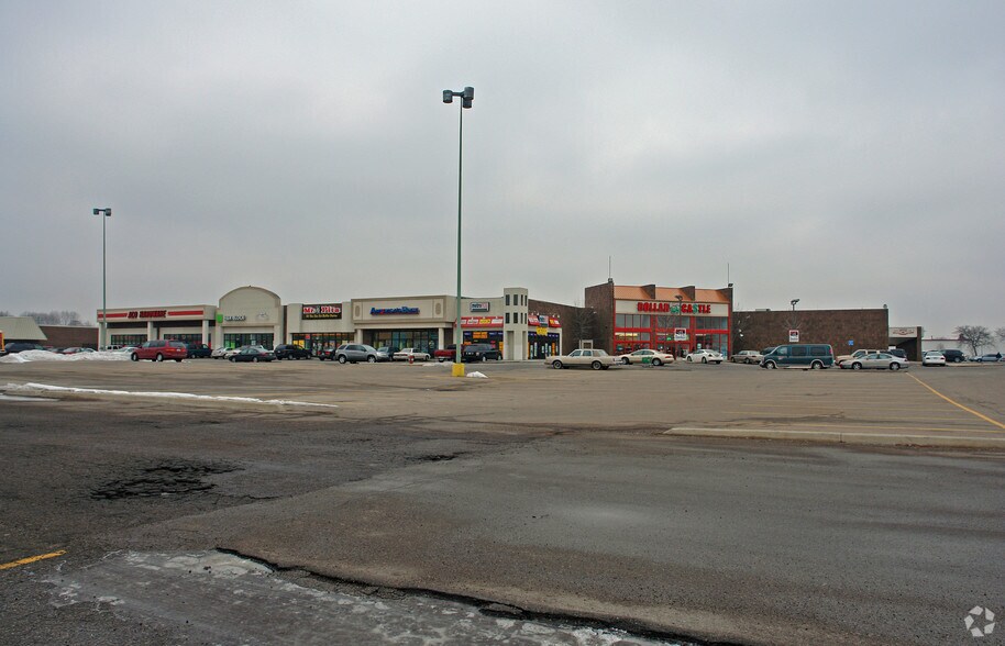 More Photos Of 25005-25029 Van Dyke Ave, Center Line Freestanding For Lease