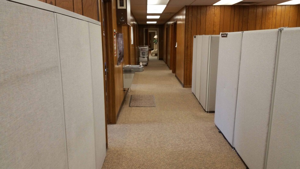 More Photos Of 665 E Anderson, Idaho Falls Light Distribution For Lease