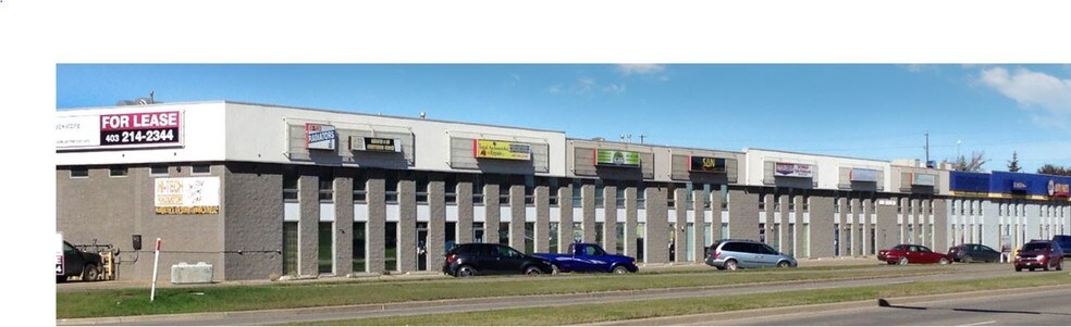 More Photos Of 6660 Taylor Dr, Red Deer Warehouse For Lease