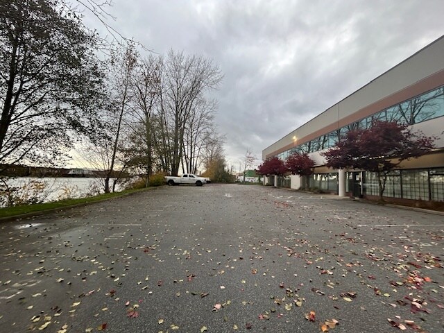 More Photos Of 1600-1610 Derwent Way, Delta Warehouse For Lease