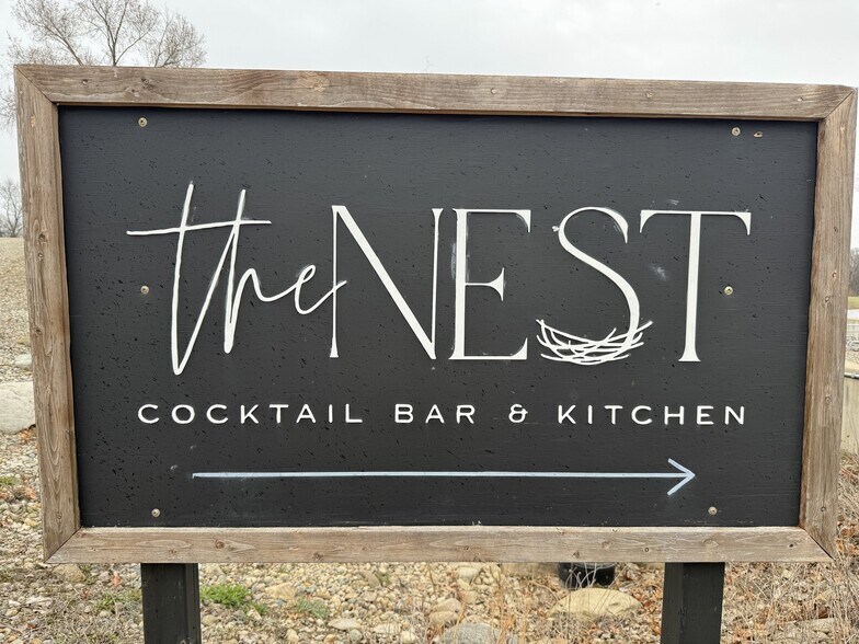 More Photos Of 20390 N M 52, Chelsea Restaurant For Lease