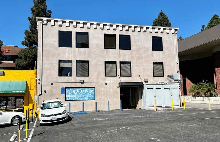 More Photos Of 122-126 E Olive Ave, Burbank Storefront Retail Office For Lease