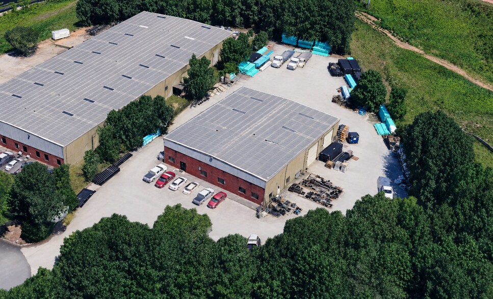 Primary Photo Of 3450 Novis Pt NW, Acworth Warehouse For Lease