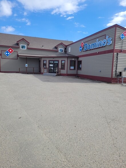 Primary Photo Of 3451 College Rd, Fairbanks General Retail For Sale