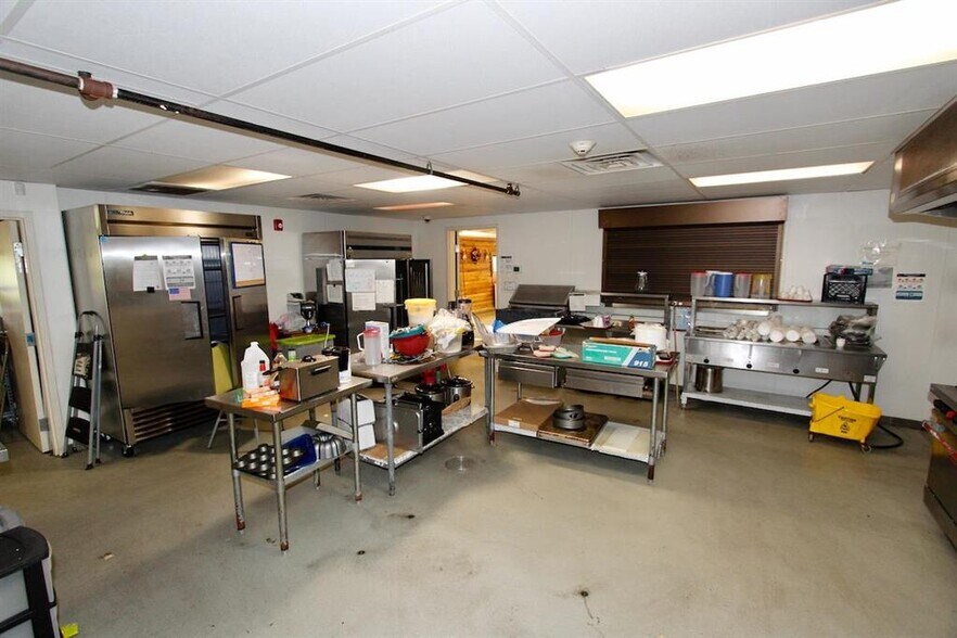 More Photos Of 59 Luray -1, Beech Bluff Religious Facility For Sale