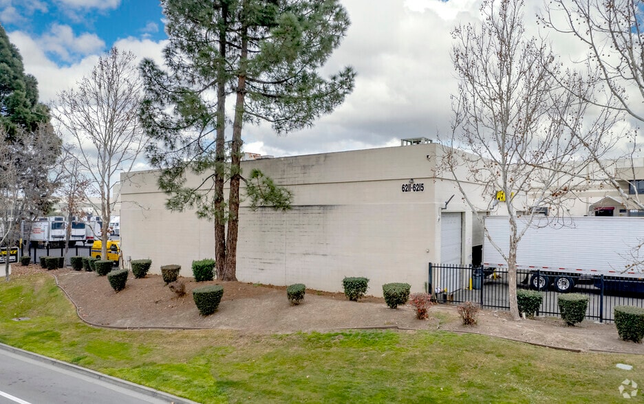 More Photos Of 6215 Las Positas Rd, Livermore Warehouse For Lease