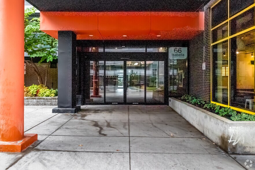 More Photos Of 614 Church St, Toronto Apartments For Lease