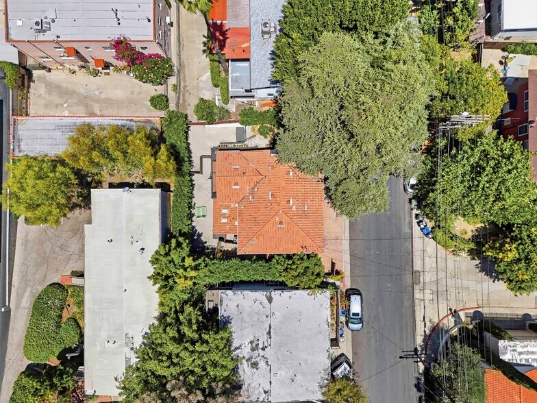 More Photos Of 2127 Vine St, Los Angeles Apartments For Sale