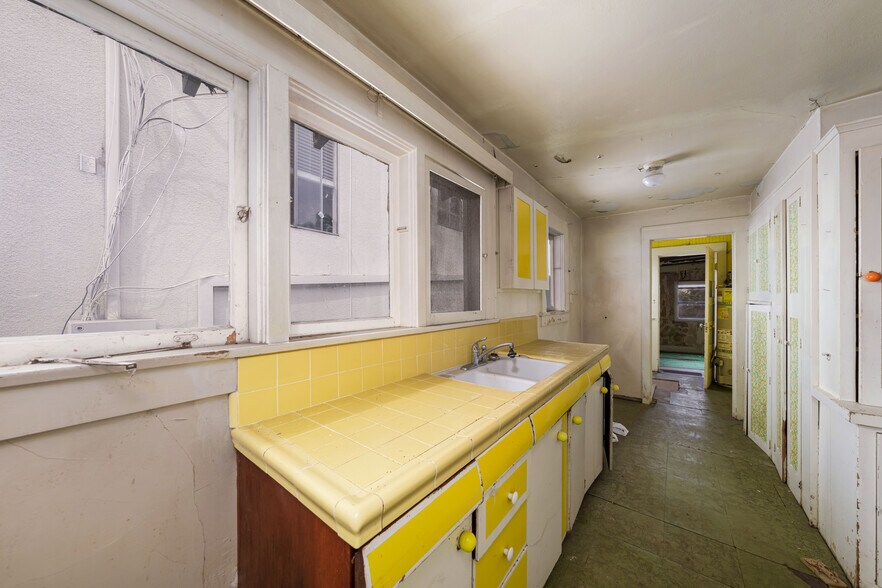 More Photos Of 3905 Ibis St, San Diego Land For Sale