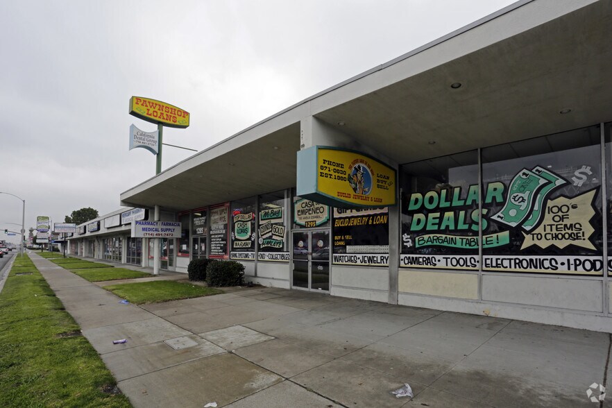 More Photos Of 1201-1295 N Euclid St, Anaheim General Retail For Lease