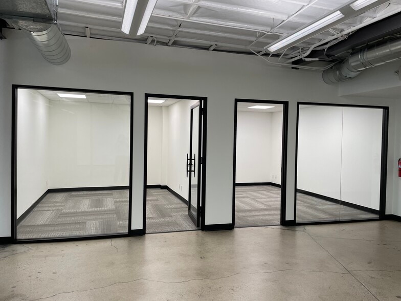 More Photos Of 3185-3189 Pullman St, Costa Mesa Office For Sale