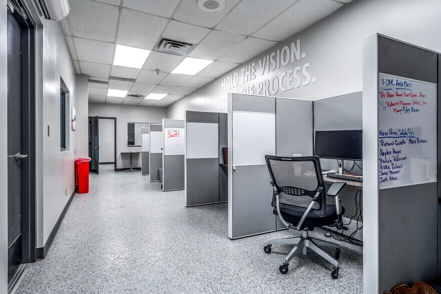 More Photos Of 20701 E 81st St, Broken Arrow Manufacturing For Sale