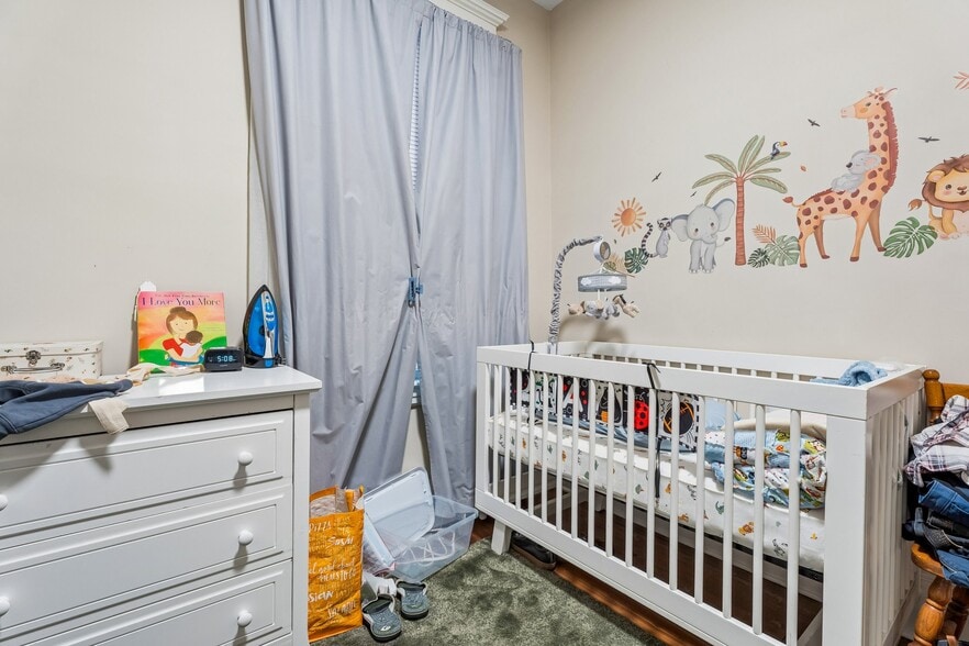 More Photos Of 499 Valley St, Maplewood Storefront Retail Residential For Sale