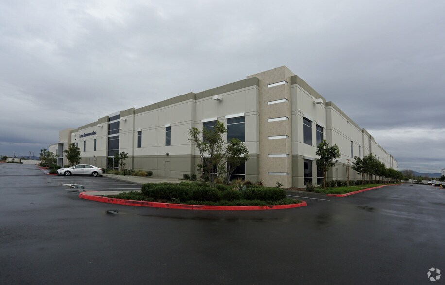 Primary Photo Of 1120 Mission Blvd, Ontario Manufacturing For Lease