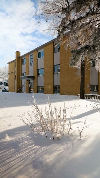 Primary Photo Of 2119 Osler St, Regina Apartments For Sale