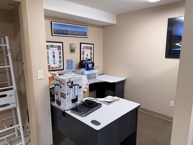 More Photos Of 321 N Main St, New City Office For Lease