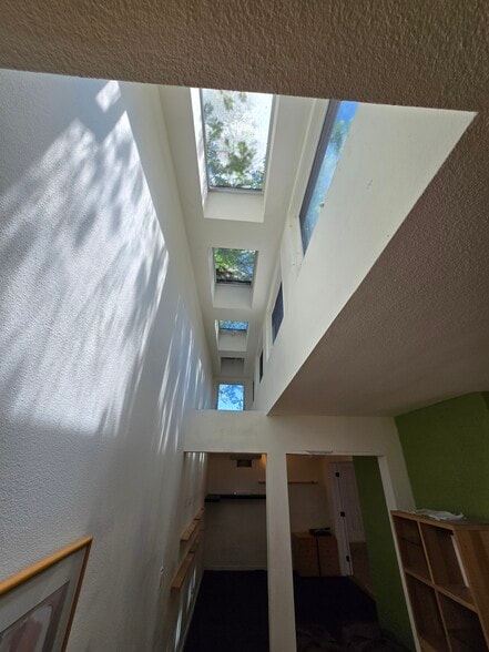 More Photos Of 3680 6th Ave, San Diego Office For Sale