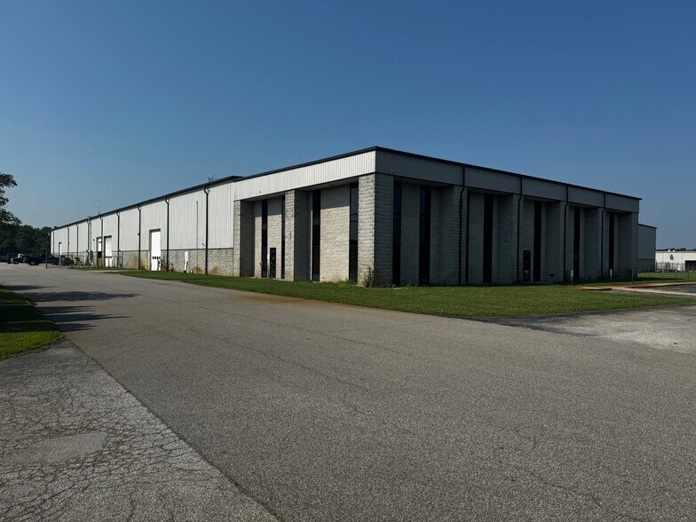 More Photos Of 160 W 750, Howe Manufacturing For Sale