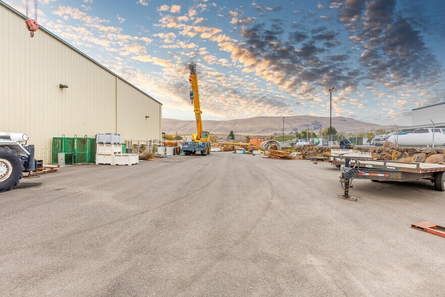 More Photos Of 1585 Dale Ave, Benton City Industrial For Lease