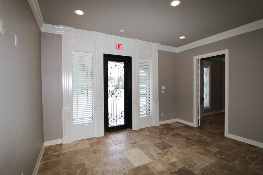 More Photos Of 15488 Fm 2493, Tyler Medical For Lease