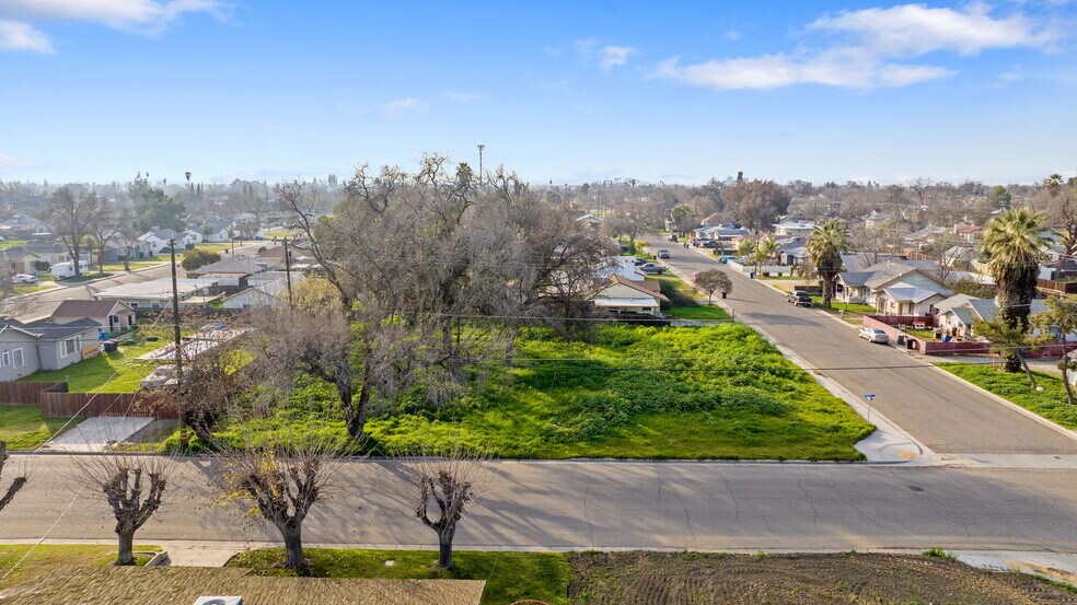 More Photos Of 109 Hamlet St, Lemoore Land For Sale