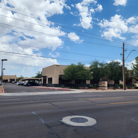 More Photos Of 3710 W Greenway Rd, Phoenix Medical For Sale