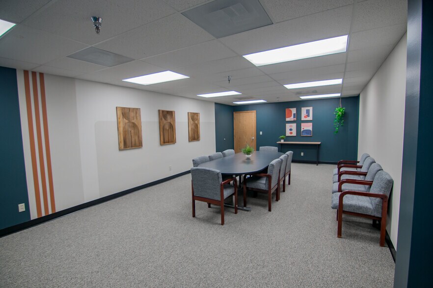 More Photos Of 631 Saint Anne St, Rapid City Medical For Lease