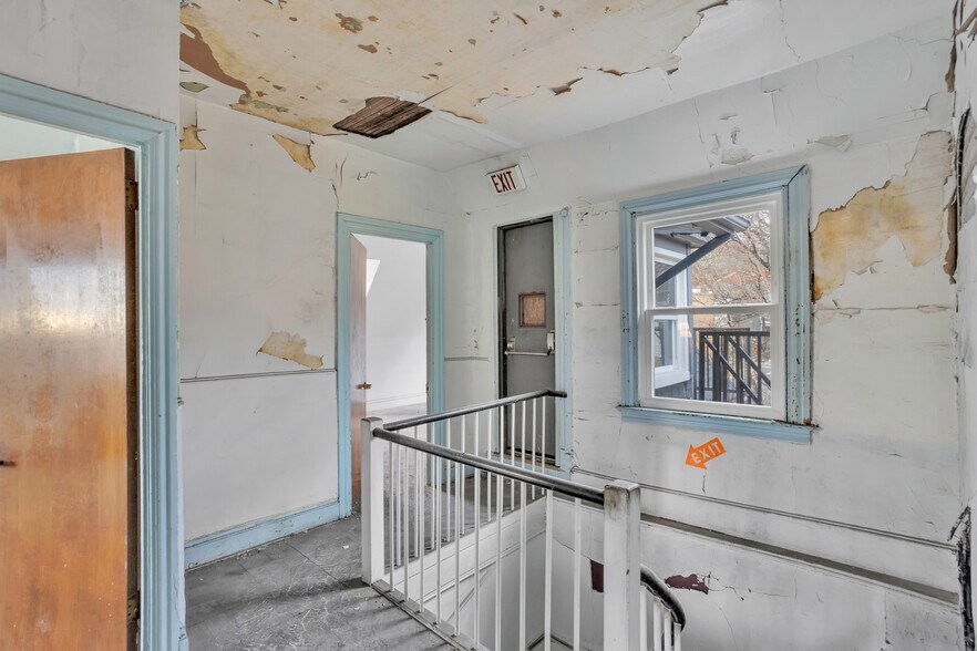 More Photos Of 5433 Broad St, Pittsburgh Assisted Living For Sale