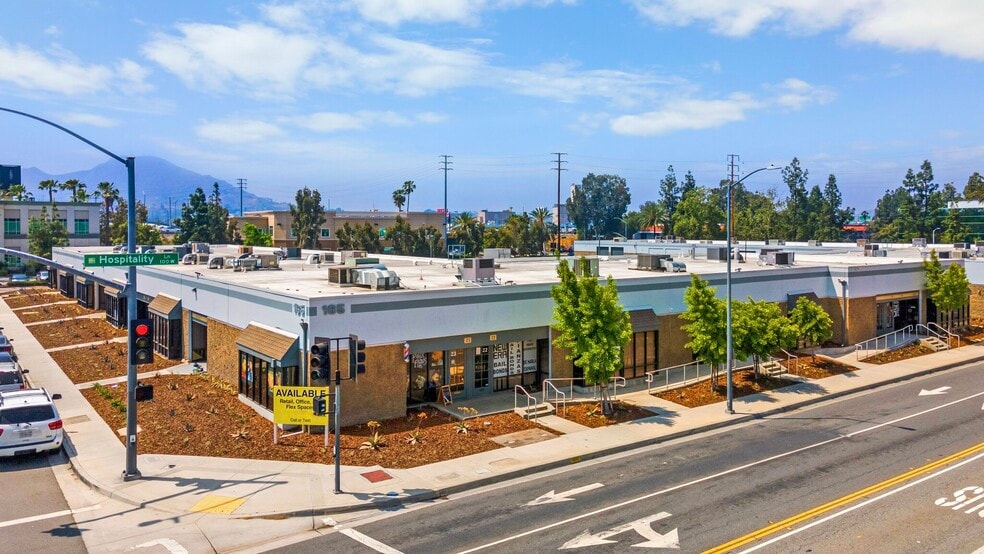 More Photos Of 165 W Hospitality Ln, San Bernardino Flex For Lease