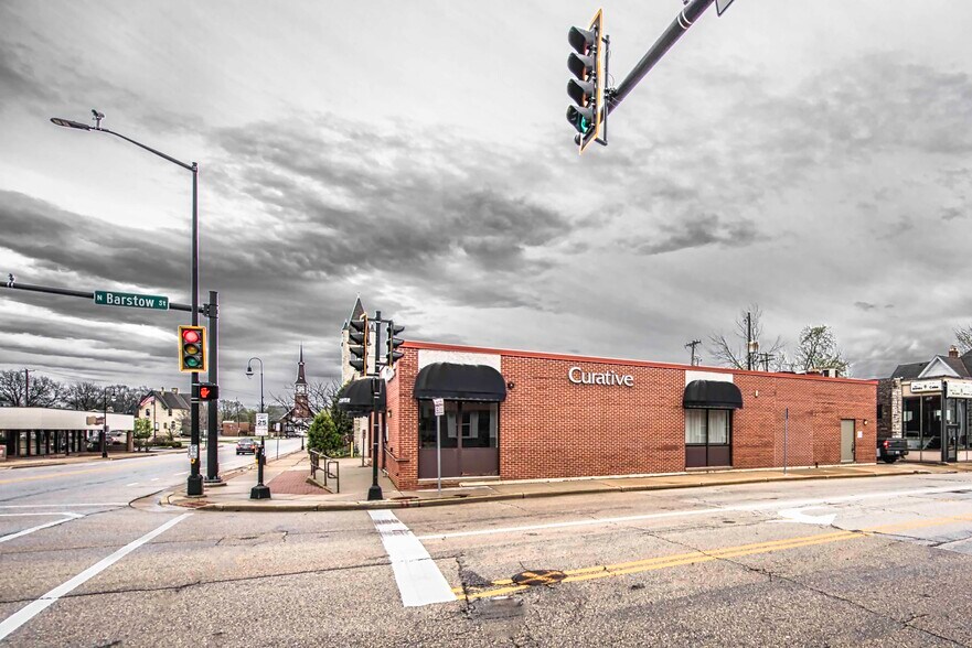 More Photos Of 149 Wisconsin Ave, Waukesha Medical For Sale