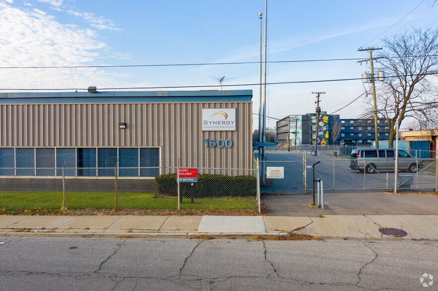 More Photos Of 1600-1616 Howard St, Detroit Warehouse For Lease