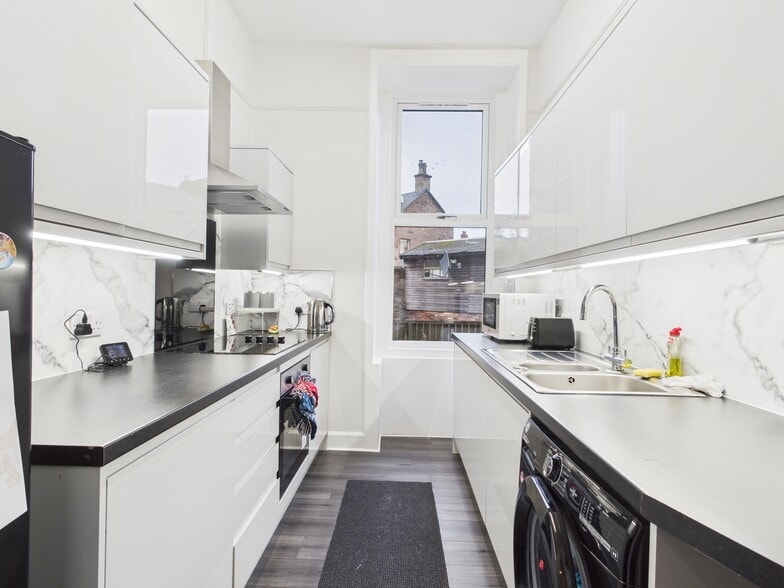 More Photos Of 30 & 32 Wellmeadow, Blairgowrie Apartments For Sale