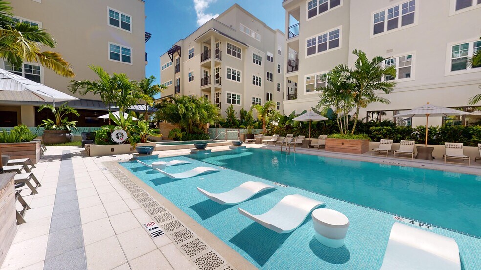 More Photos Of 40 NE 7th Ave, Delray Beach Apartments For Lease