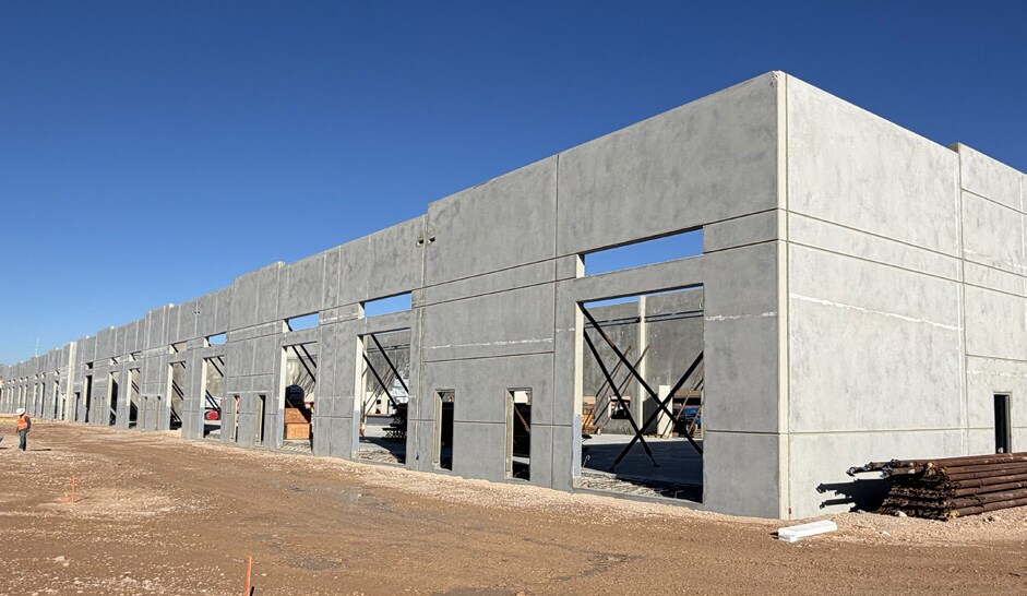 More Photos Of Blue Diamond Road & Arville Street Rd, Las Vegas Unknown For Lease