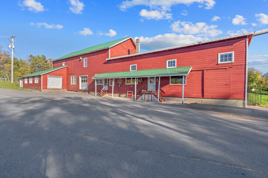 More Photos Of 9762 S Bridge St, Croghan Lumberyard For Sale