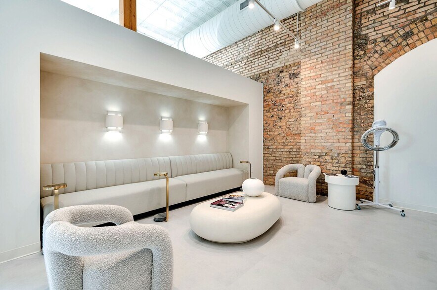 More Photos Of 211 N 1st St, Minneapolis Loft Creative Space For Lease