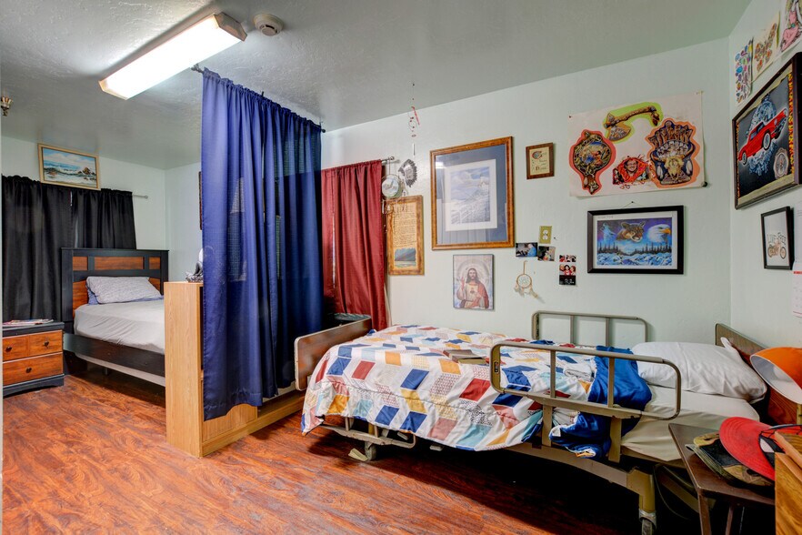 More Photos Of 625 Barbara Drive, Grants Pass Assisted Living For Sale