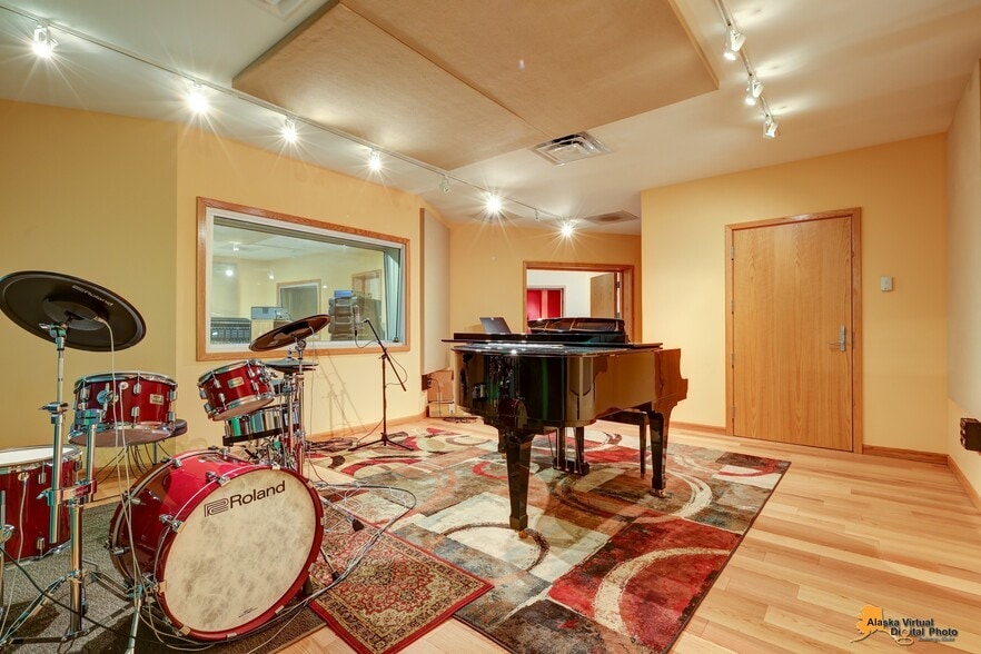 More Photos Of 1075 S Inner Springer Loop, Palmer Industrial For Sale