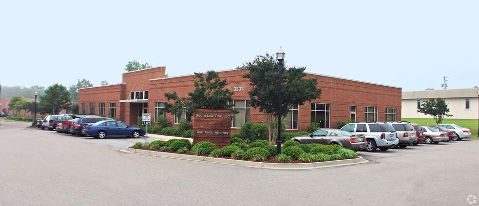 More Photos Of 3221 Sunset Blvd, West Columbia Unknown For Lease