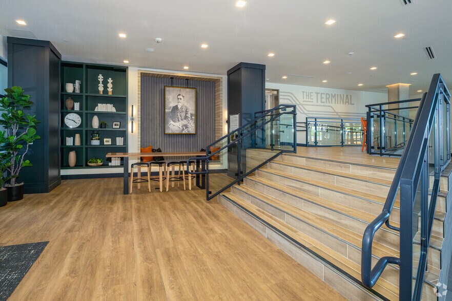 More Photos Of 251 6th St, Sacramento Apartments For Lease