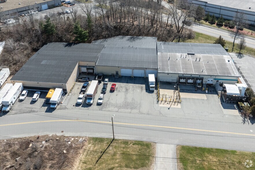 More Photos Of 97 Bancroft St, Auburn Distribution For Lease