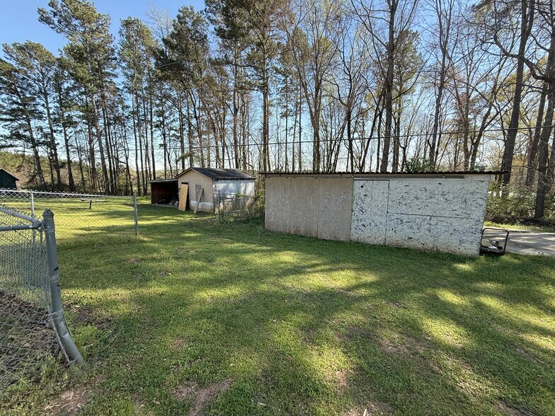 More Photos Of 1429 Athens Rd, Crawford Flex For Sale